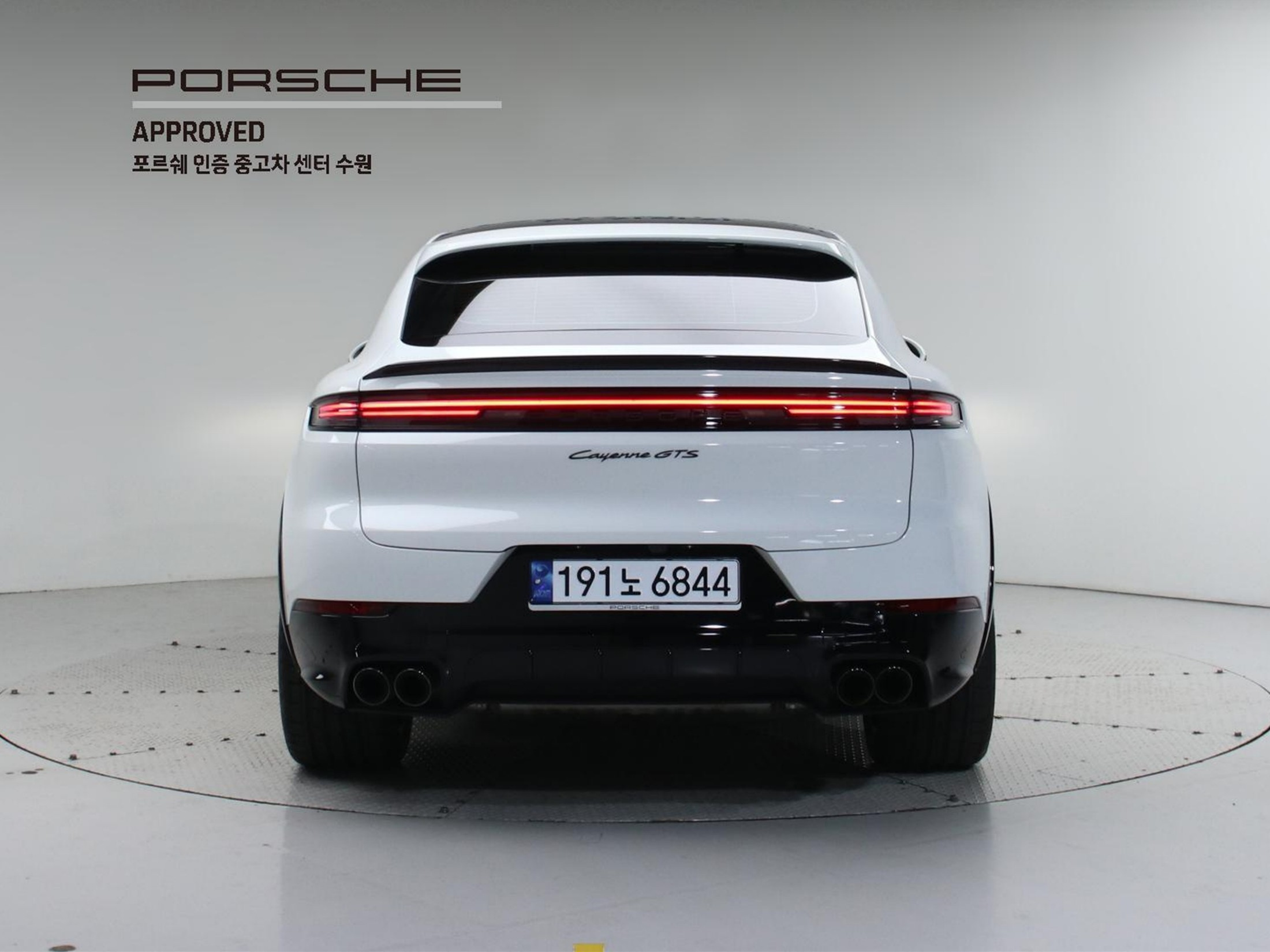 PORSCHE CAYENNE PO536