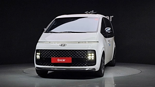 HYUNDAI STARIA 2023