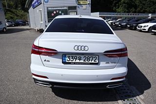 AUDI A6 C8 2021