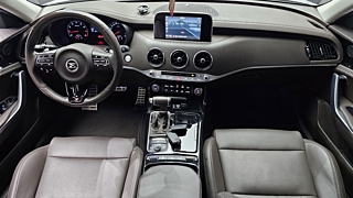KIA STINGER 2018