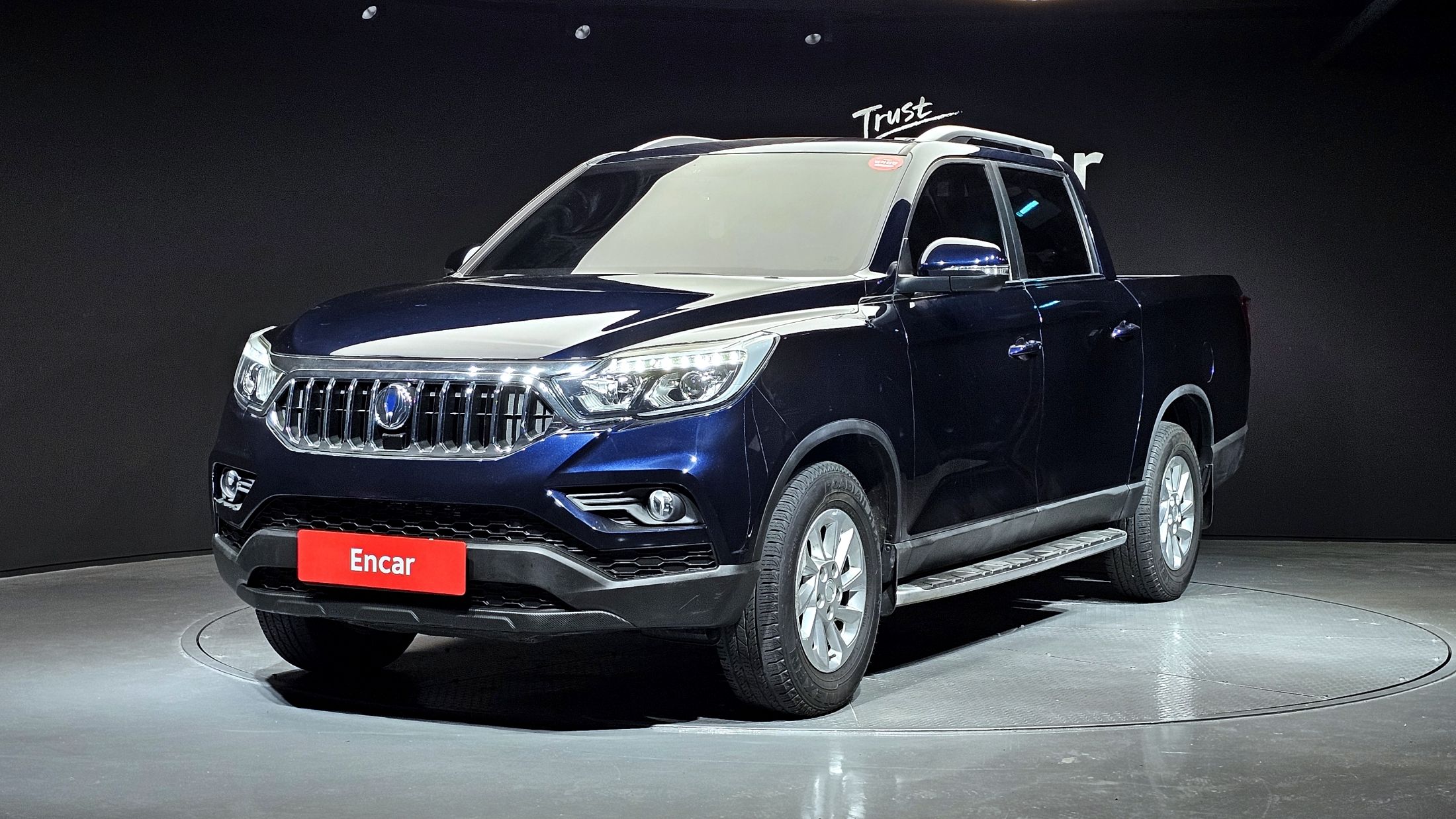 SSANGYONG REXTON SPORTS CAR
