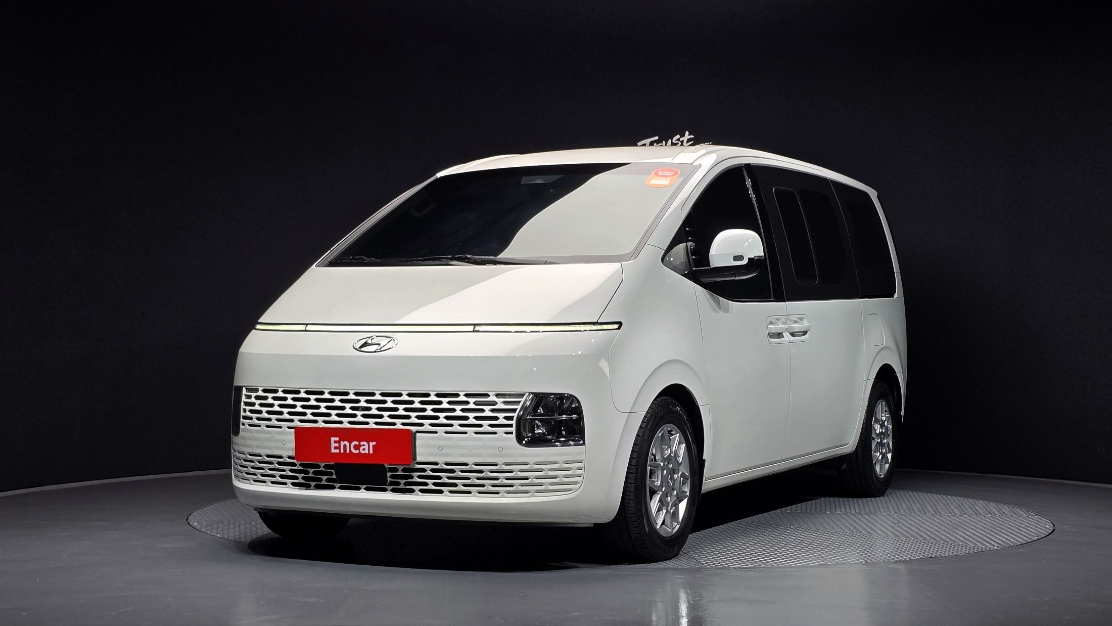 HYUNDAI STARIA 2022