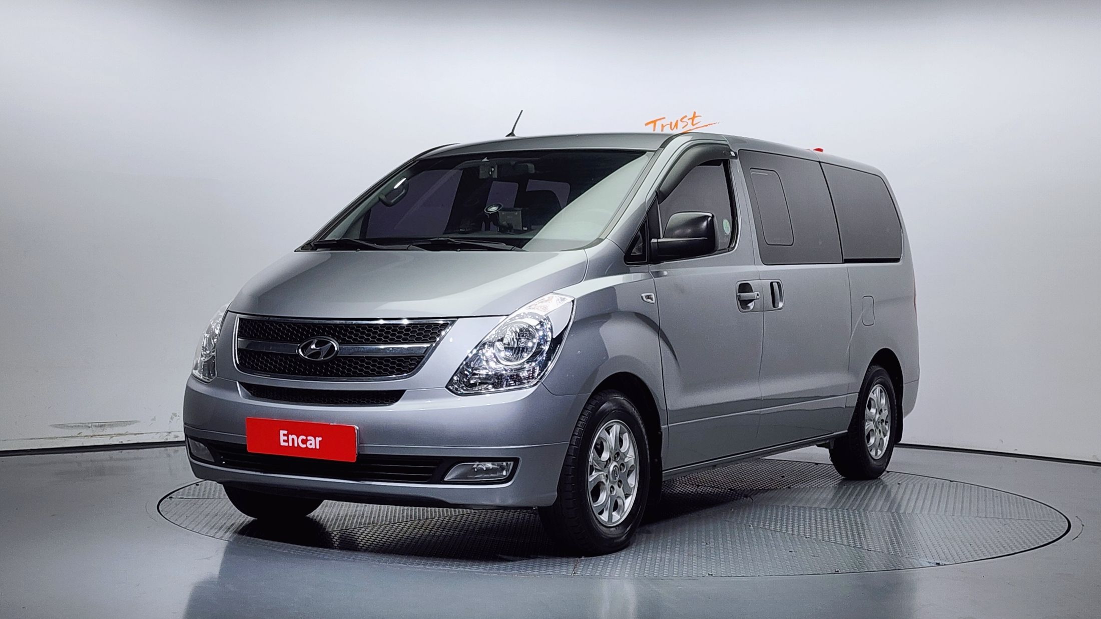 HYUNDAI STAREX GRAND 2011