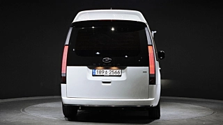HYUNDAI STARIA  4WD Lounge 7 Seater 2023