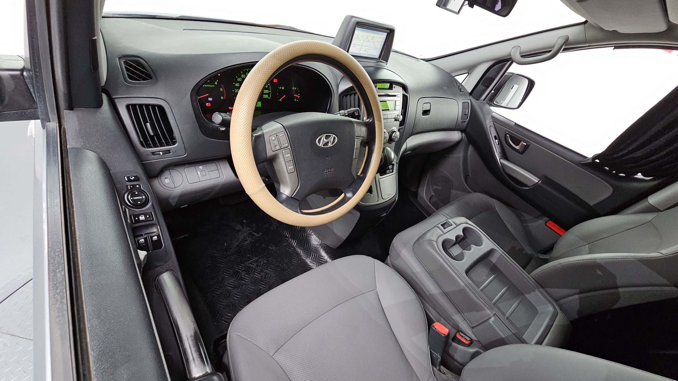 HYUNDAI STAREX GRAND 2014