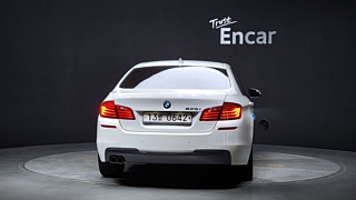 BMW 5-SERIES F10 2016