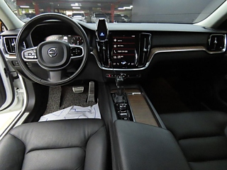 VOLVO S60 2019