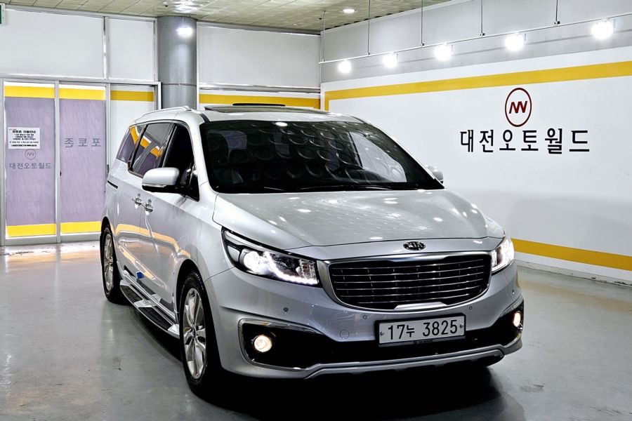 KIA CARNIVAL 2014