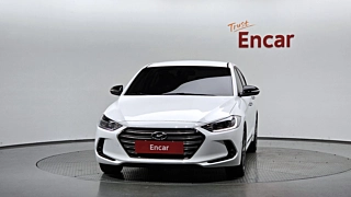 HYUNDAI AVANTE AD 2015
