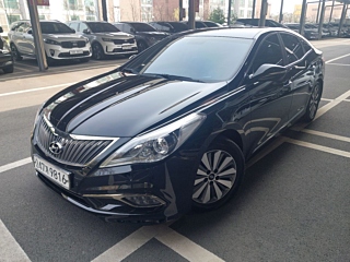 HYUNDAI GRANDEUR HG HYBRID 2016