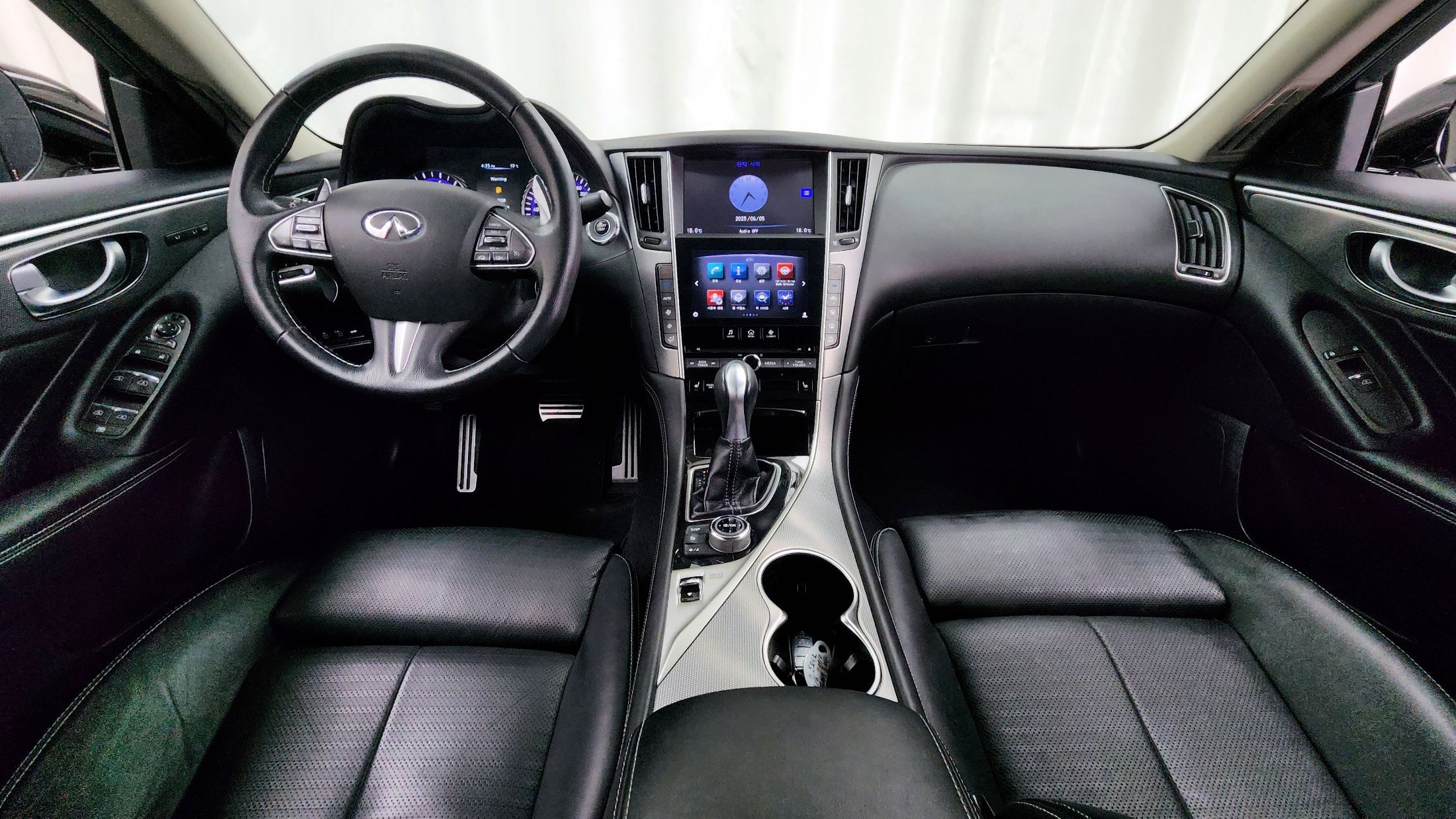INFINITI Q50 2015