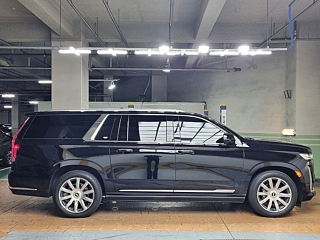 CADILLAC ESCALADE 2023
