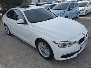 BMW 3-SERIES F30 2016