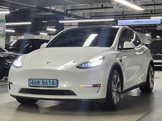 tesla model-y