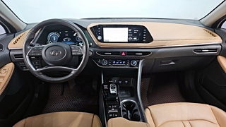 HYUNDAI SONATA HYBRID DN8 2021