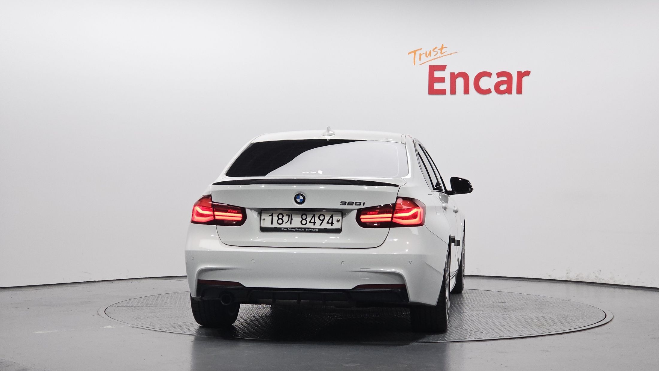 BMW 3-SERIES F30