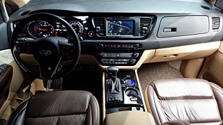 KIA CARNIVAL 2017