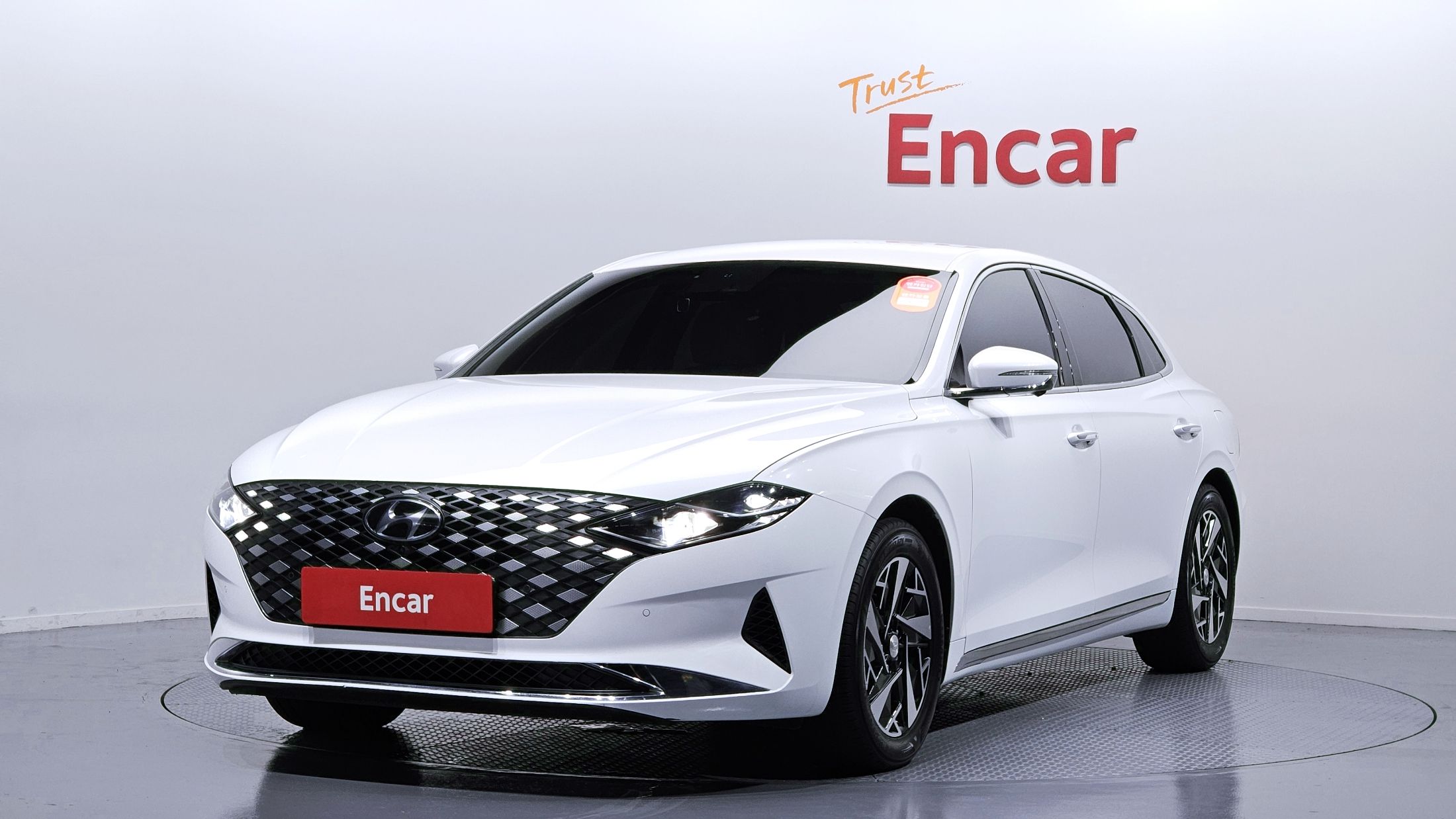 HYUNDAI GRANDEUR IG HYBRID