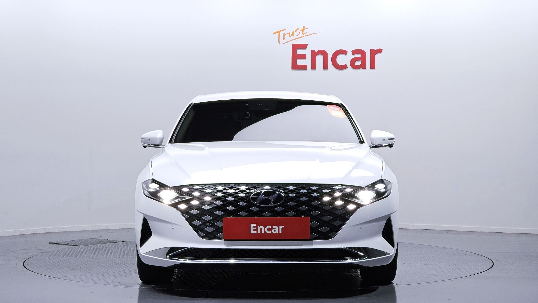 HYUNDAI GRANDEUR IG HYBRID