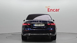 MERCEDES BENZ E-CLASS W213 2022