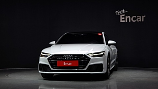 AUDI A7 4K 2021