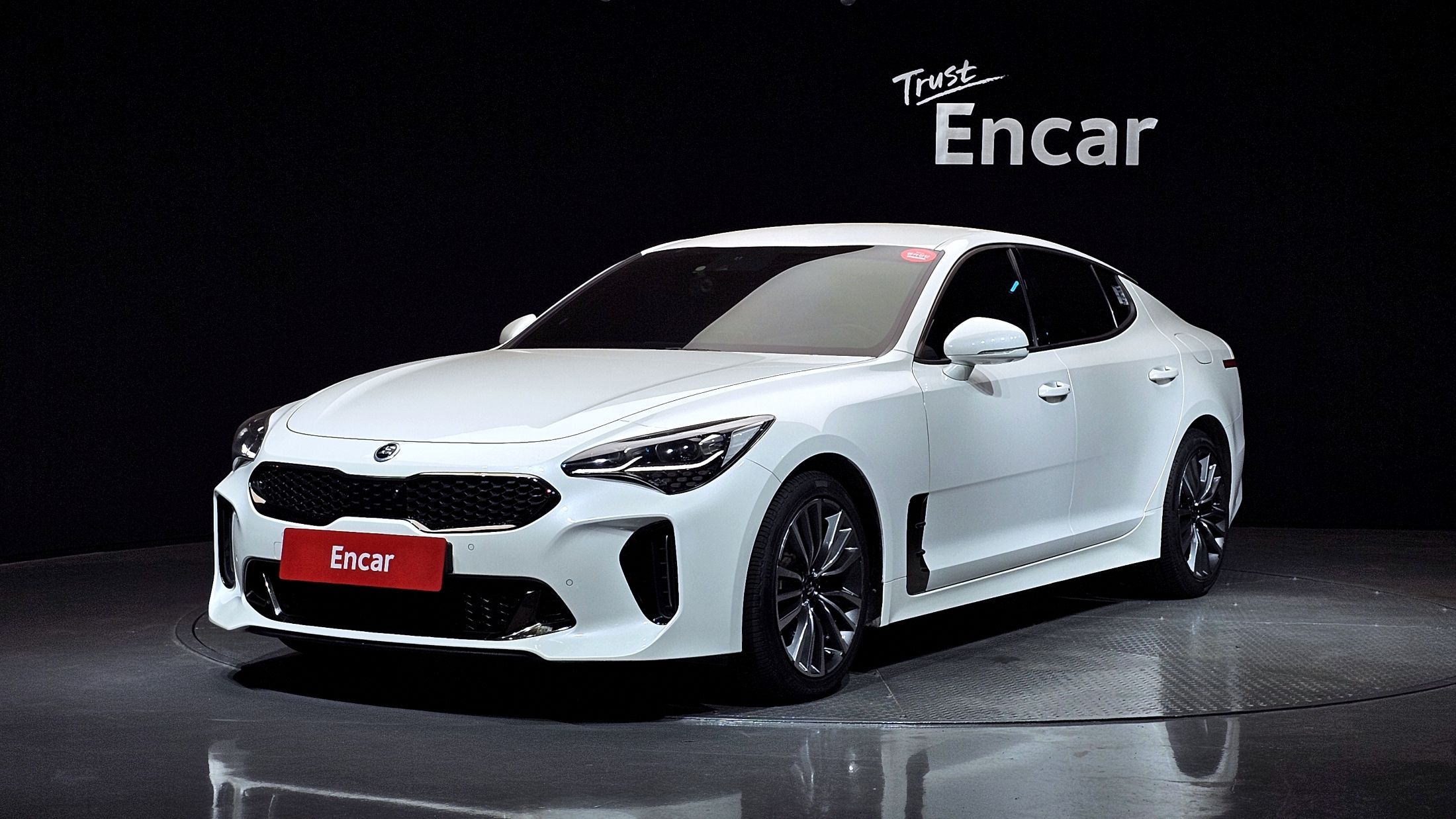 KIA STINGER