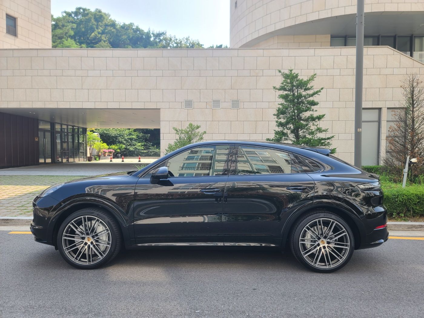 PORSCHE CAYENNE PO536