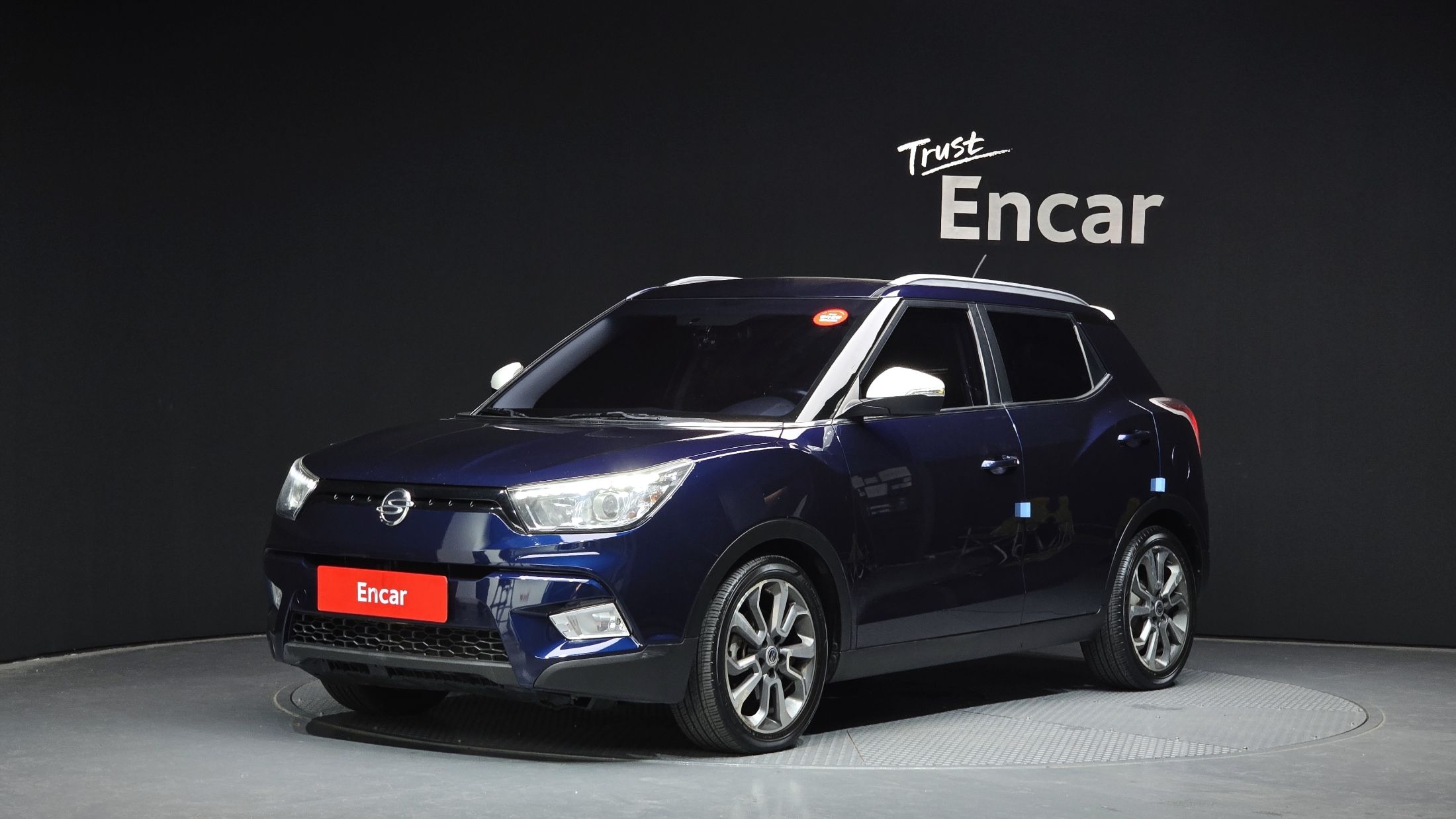 SSANGYONG TIVOLI 2015