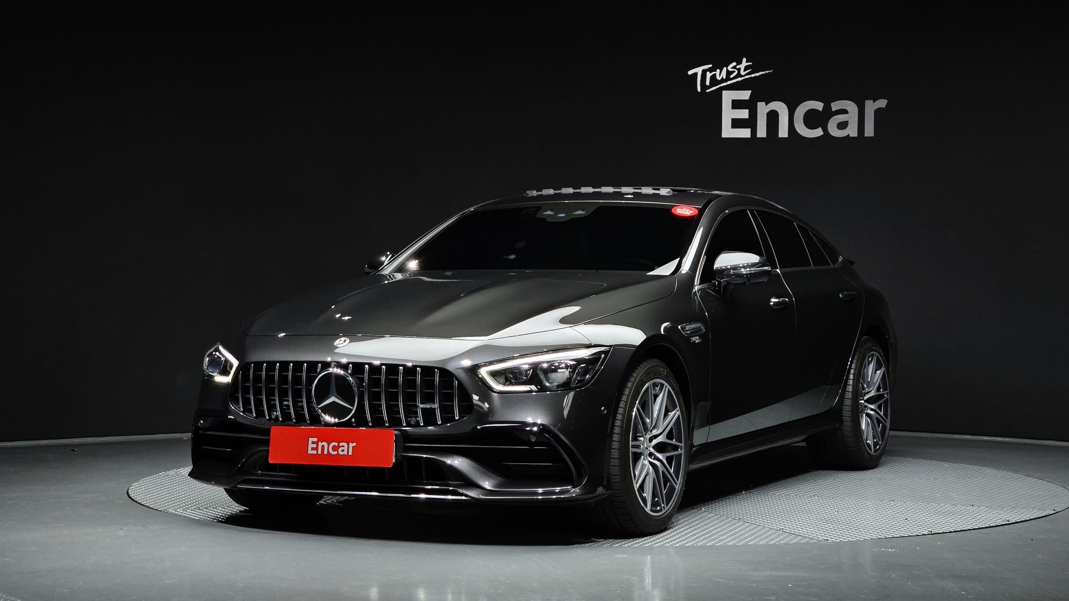MERCEDES BENZ AMG GT