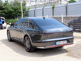 HYUNDAI GRANDEUR HYBRID GN7 2023
