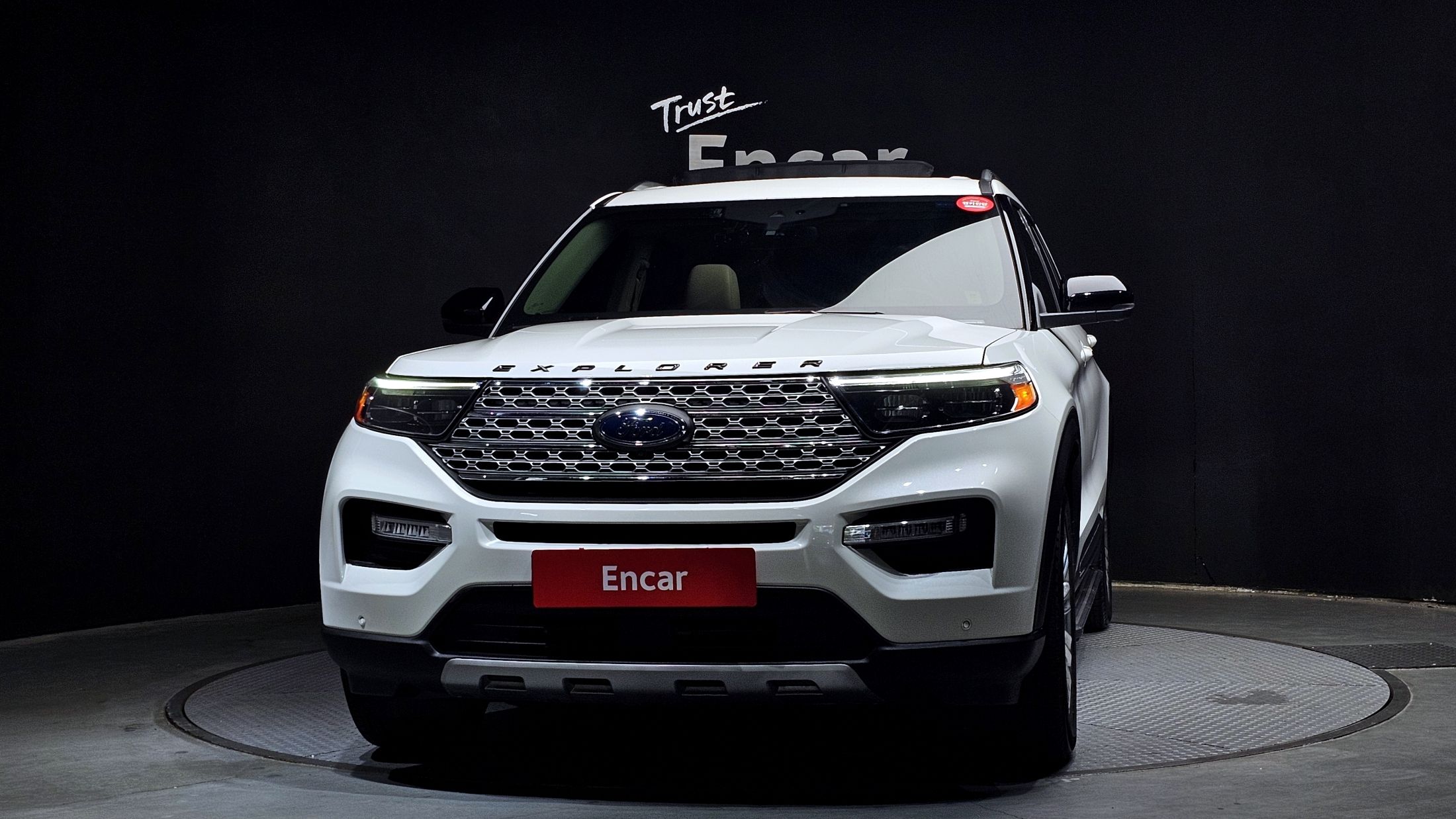 FORD EXPLORER 2021