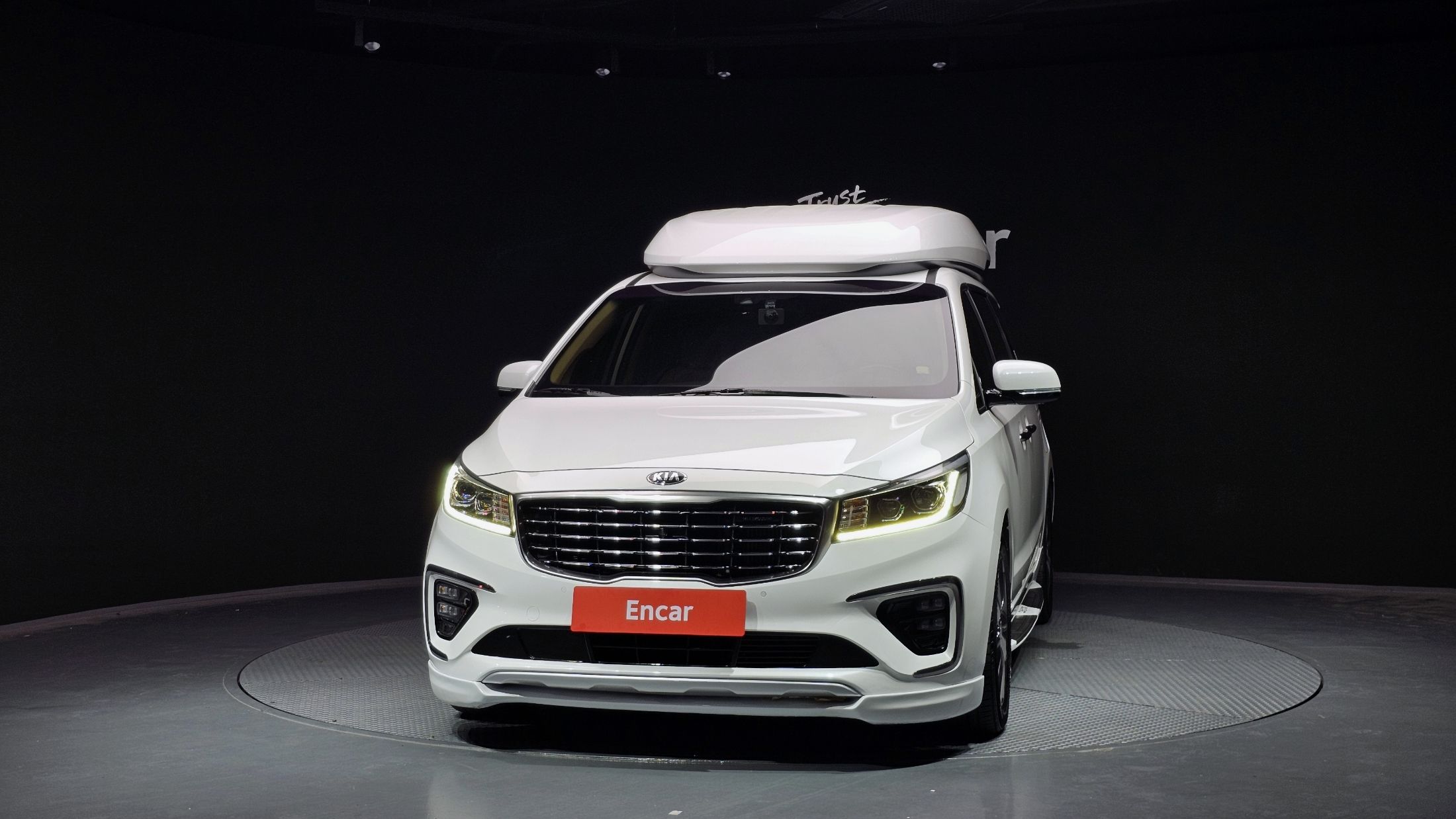 KIA CARNIVAL 2019