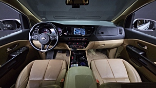 KIA CARNIVAL 2019