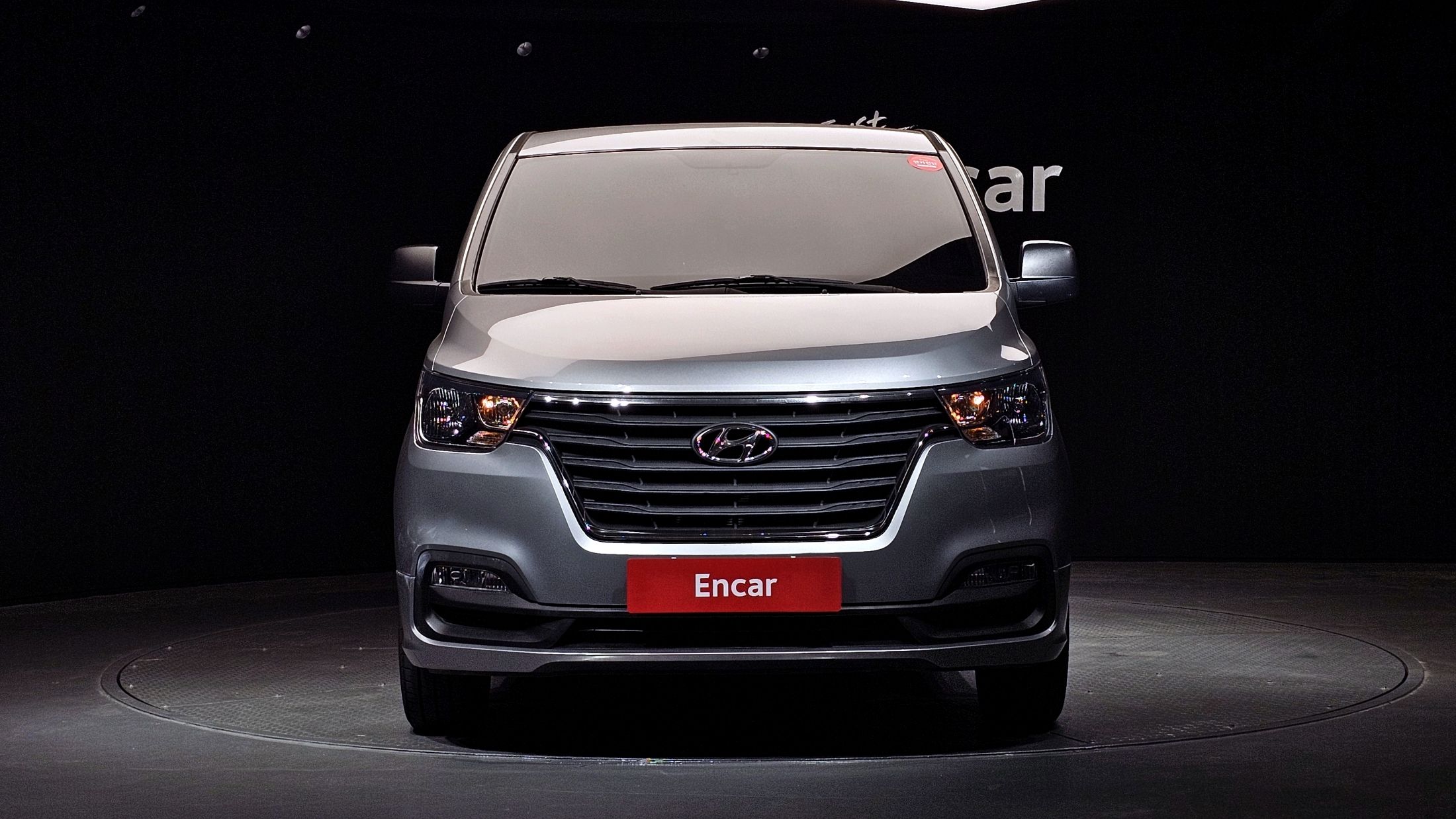HYUNDAI STAREX GRAND 2019
