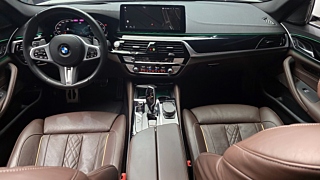 BMW 5-SERIES G30 2021