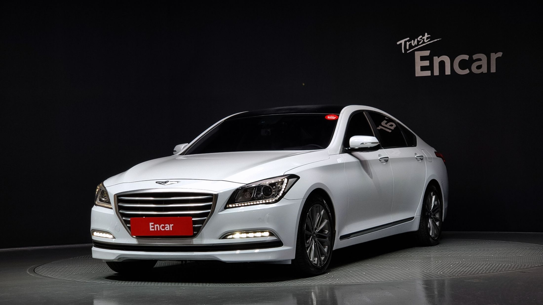 HYUNDAI GENESIS DH 2014