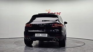 PORSCHE MACAN 2017