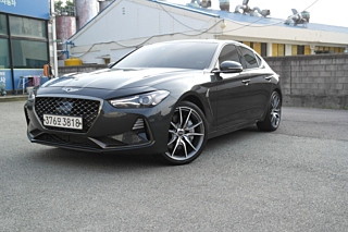 GENESIS G70 2018