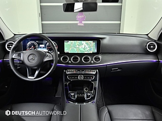 MERCEDES BENZ E-CLASS W213 2016