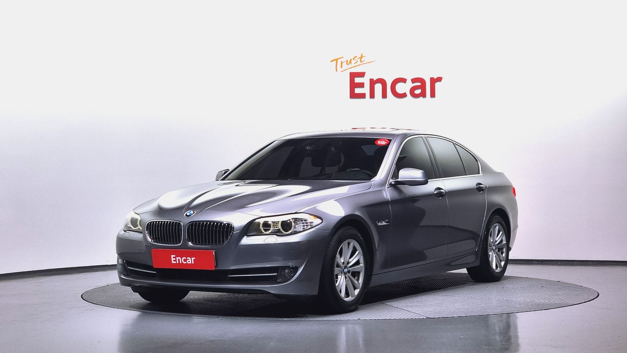 BMW 5-SERIES F10 2013