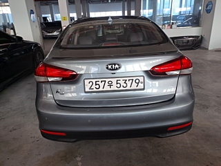 KIA K3 2016