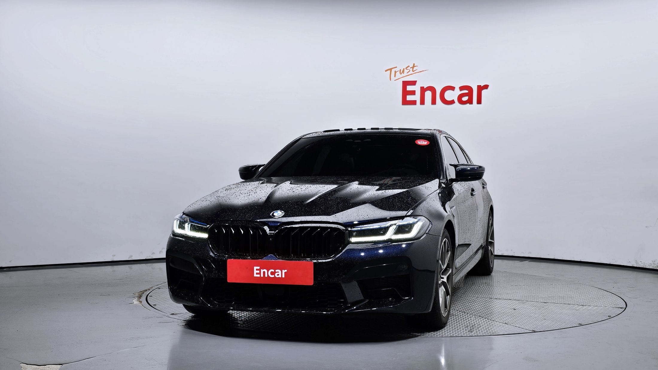 BMW 5-SERIES G30 2018