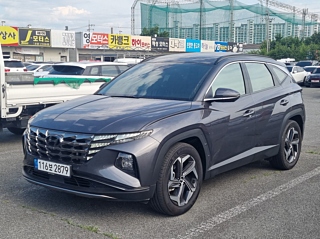 hyundai tucson-nx4