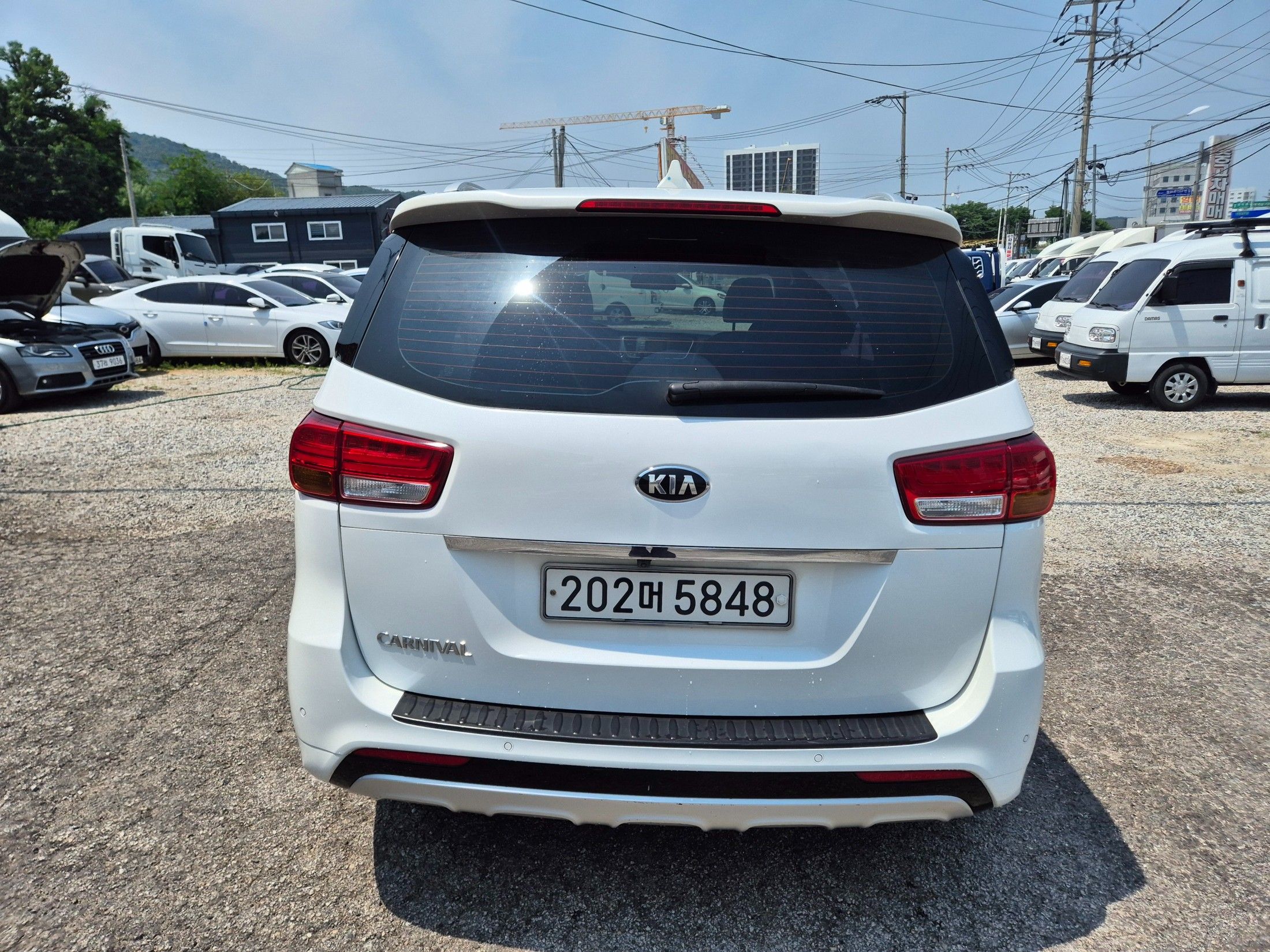 KIA CARNIVAL 2018