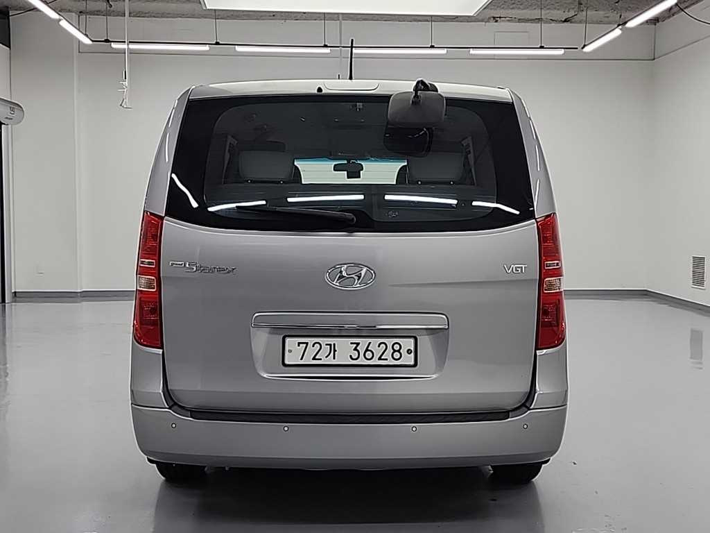 HYUNDAI STAREX GRAND 2016