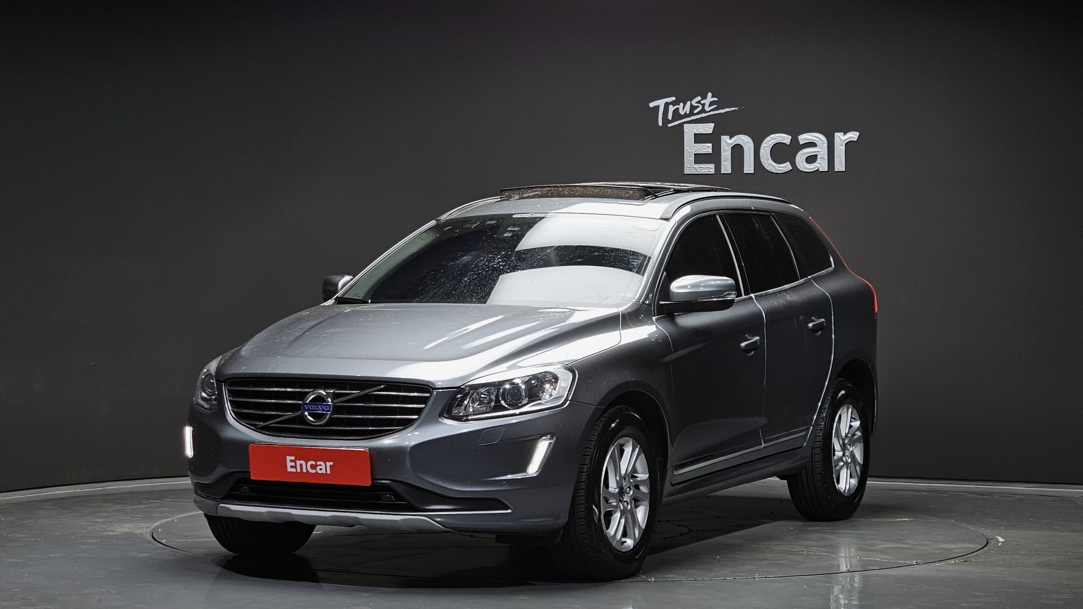 VOLVO XC60 2016