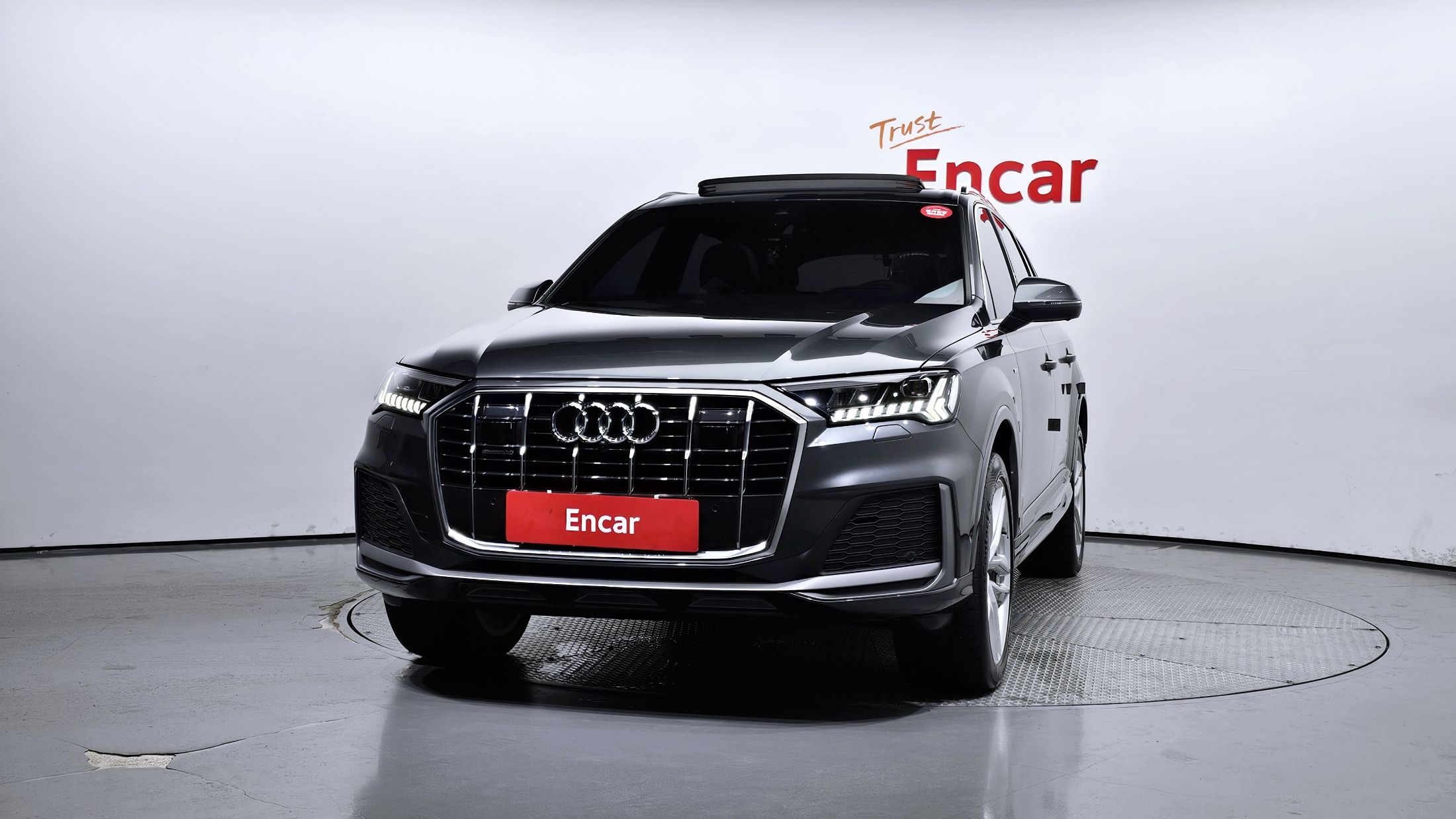 AUDI Q7 4M