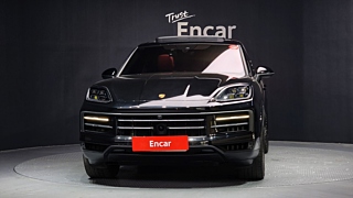 PORSCHE CAYENNE PO536 2023