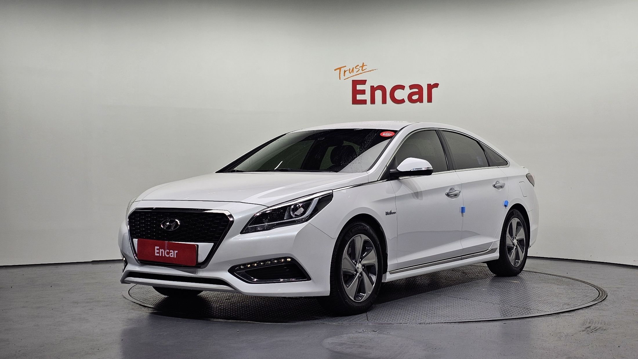 HYUNDAI LF SONATA HYBRID 2016
