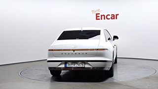 HYUNDAI GRANDEUR HYBRID GN7 2023